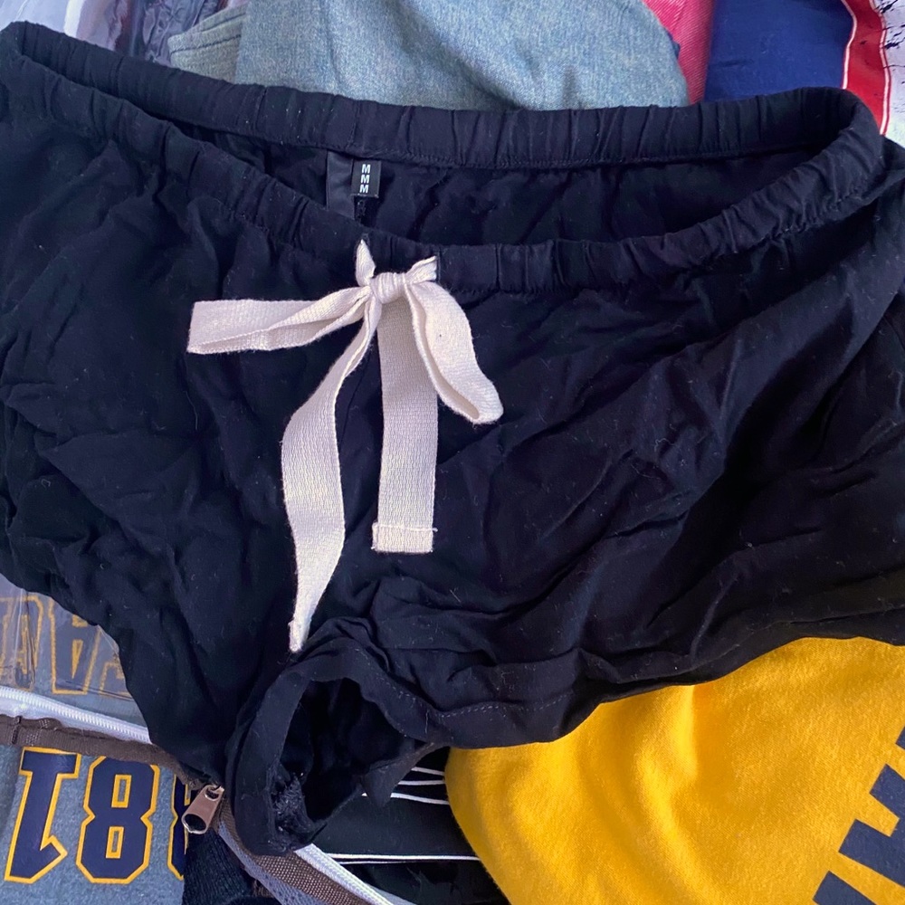 Joe’s Jeans black lounge sleep shorts M
